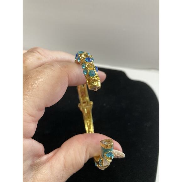 Aqua Blue Flower Rhinestone And Enamel Bangle Hinged Cuff Bracelet Gold Tone - Picture 6 of 6